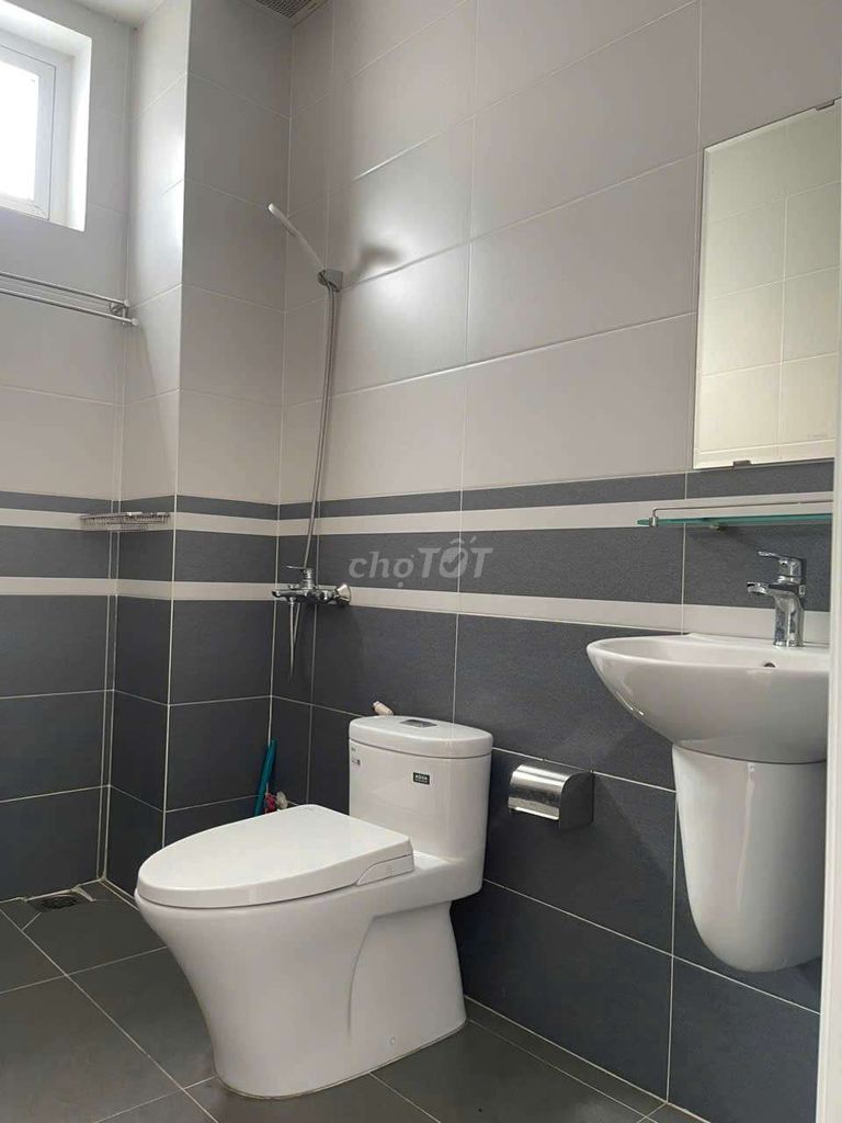 Renting houses near new kcn, aeon mall Bình Tân
