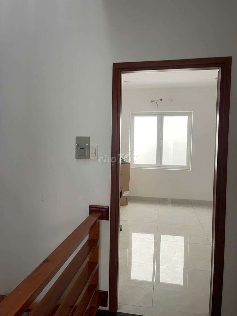 Renting houses near new kcn, aeon mall Bình Tân
