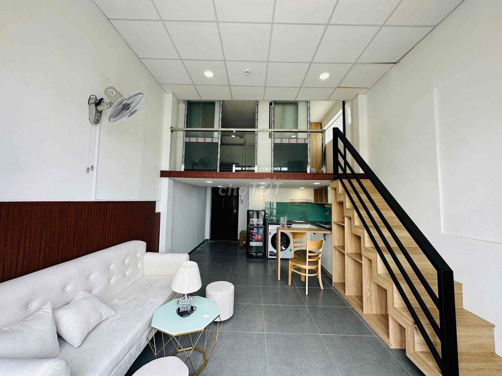 The super-spectal balcony is 30 meters wide, Cao Thắng.