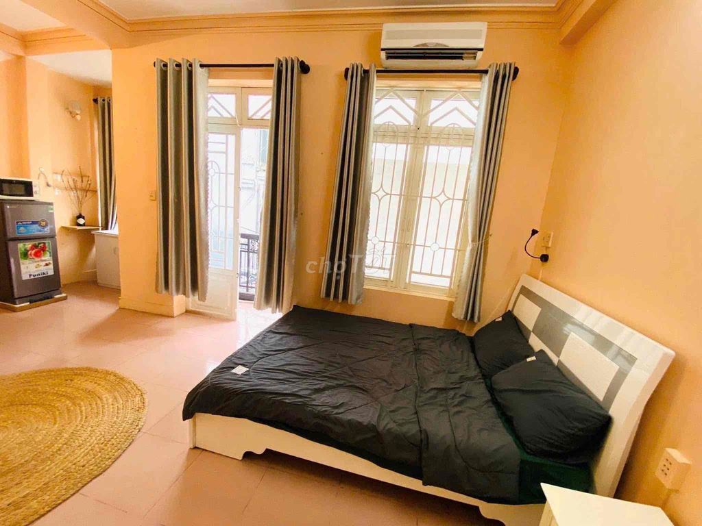 The studio apartment full of Nguyễn Đình Chiểu balcony furniture in 1.