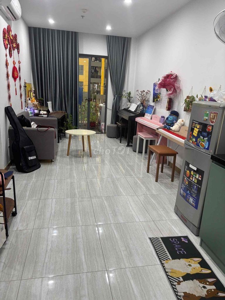 Rent the apartment two bedrooms near the bank, the law economy, spkt