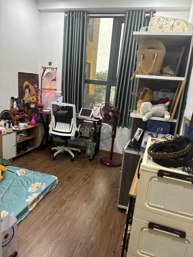Rent the apartment two bedrooms near the bank, the law economy, spkt