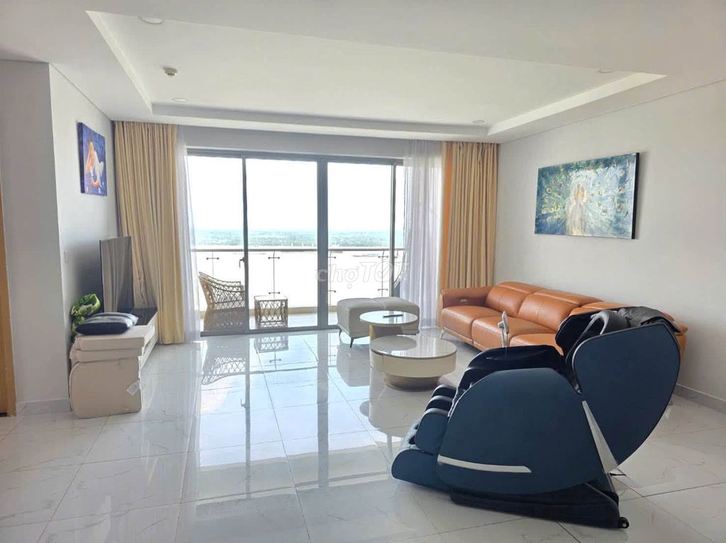 An Gia Riverside rents 3 bedroom 2 toilets 115 meters wide nice interior