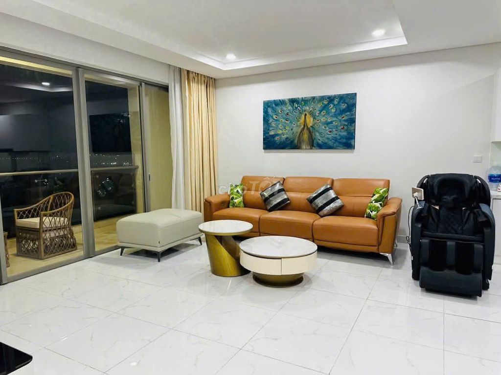 An Gia Riverside rents 3 bedroom 2 toilets 115 meters wide nice interior