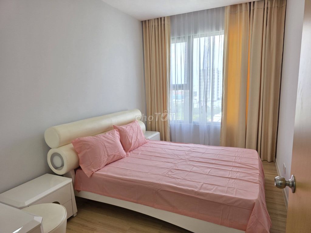 An Gia Riverside rents 3 bedroom 2 toilets 115 meters wide nice interior