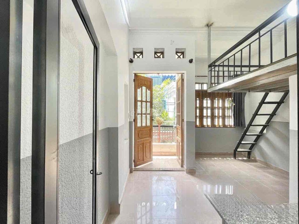 500 k down - renting Gò Vấp private balcony