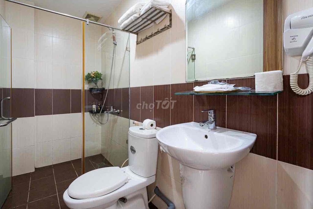Go to Malila's Services apartment in the Third Reservation building of 18 rooms plus 1 mbmb.