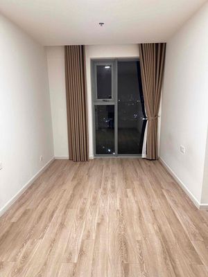 The owner needs to rent the Urban Green apartment at 12 million/ntcb.