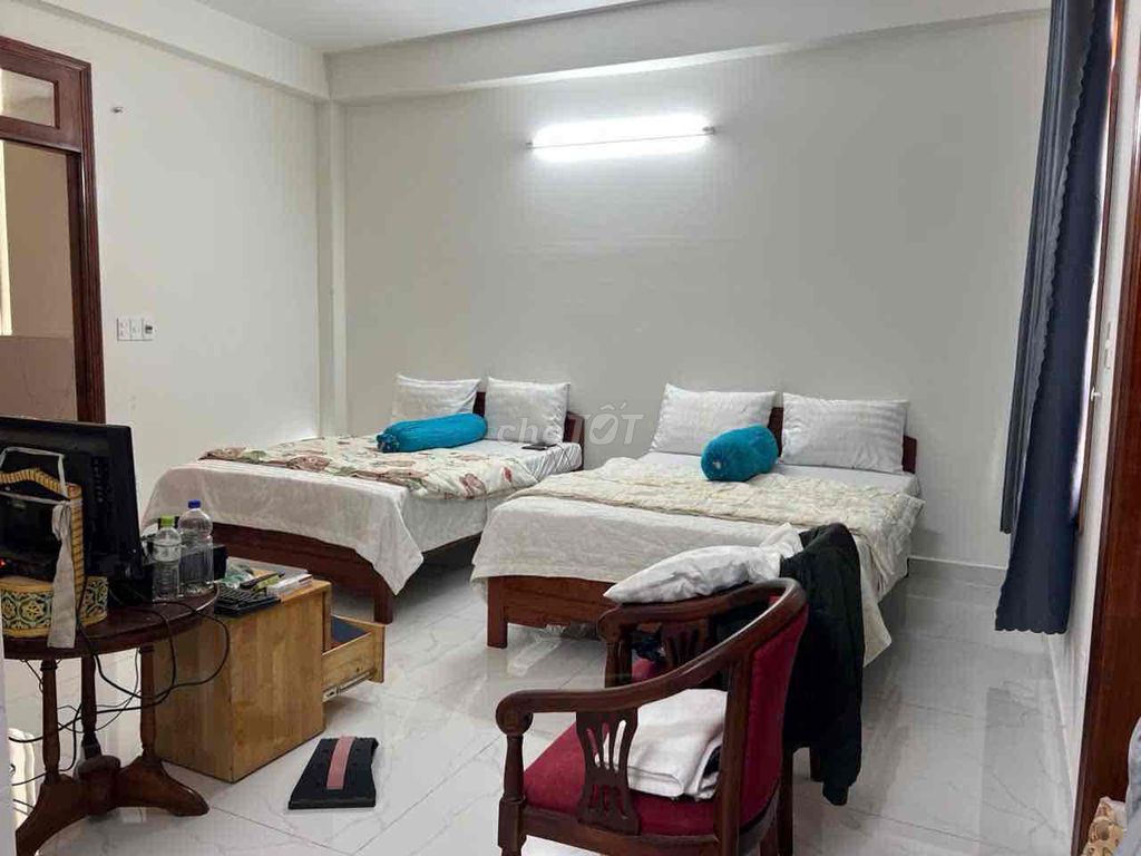 The owner of the 9th District Home, liên phường Long Trường 6 bedrooms 1 mb 6 w