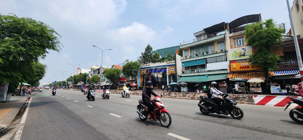 Renting Qq090 m2-15 million nearly to public college