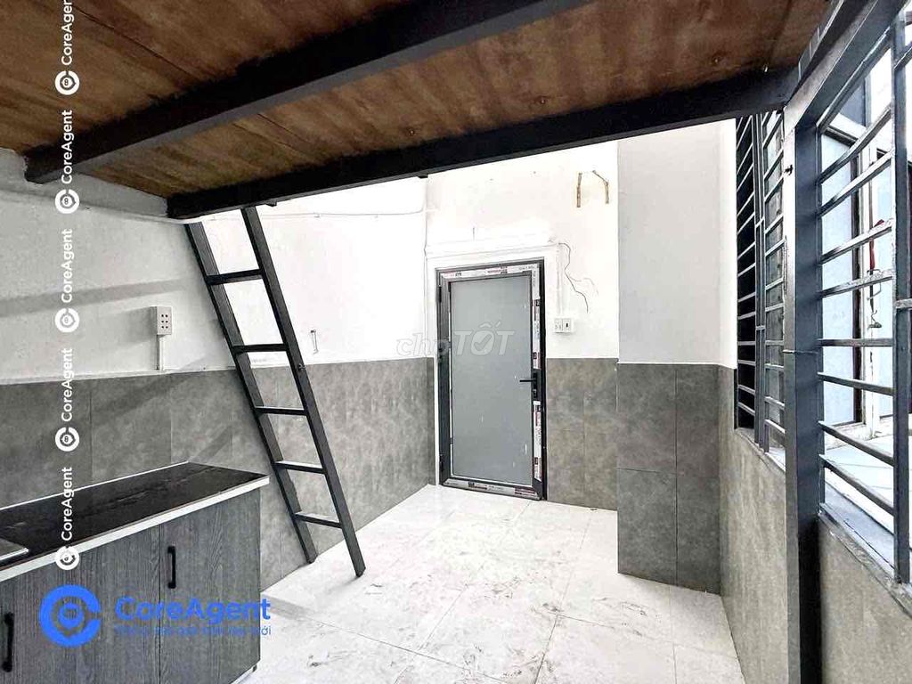rented hotel room with a large window - new air machine - near vhu