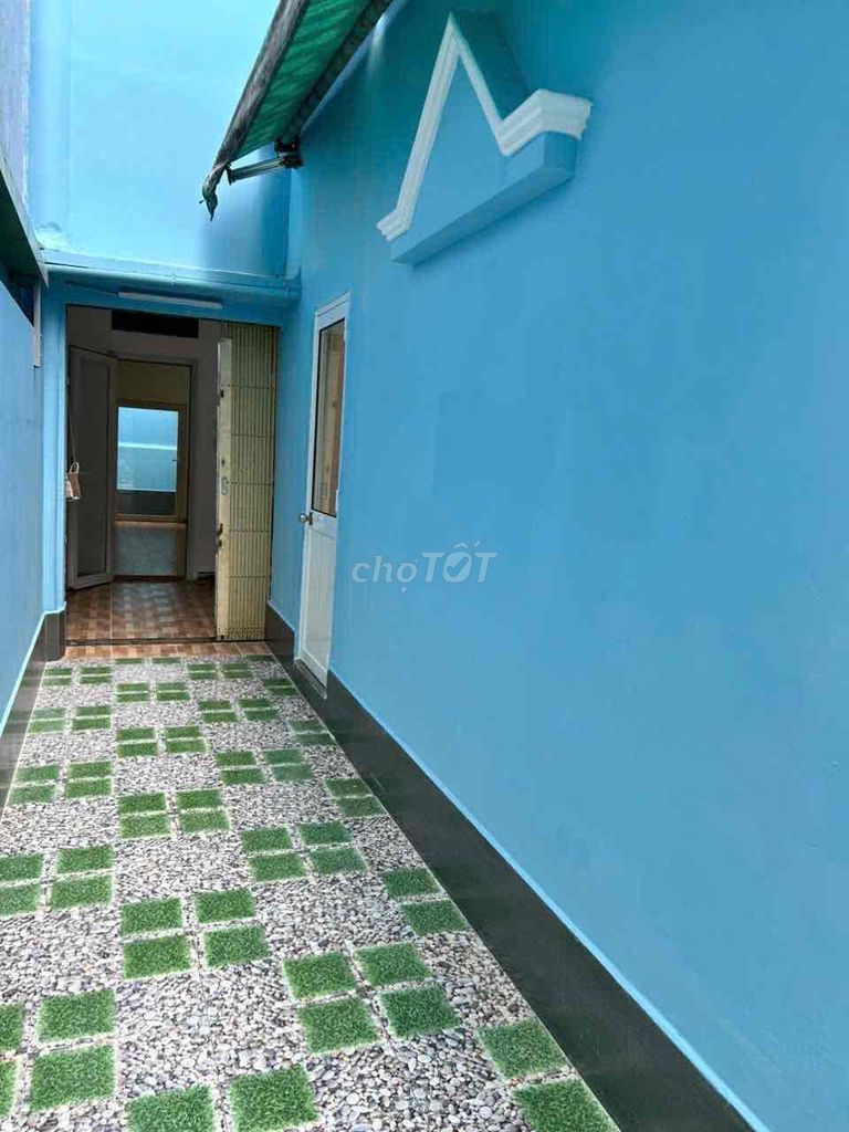 Rent 2 floors 5 x 20 next to Linh Tây Thủ Đức copper.