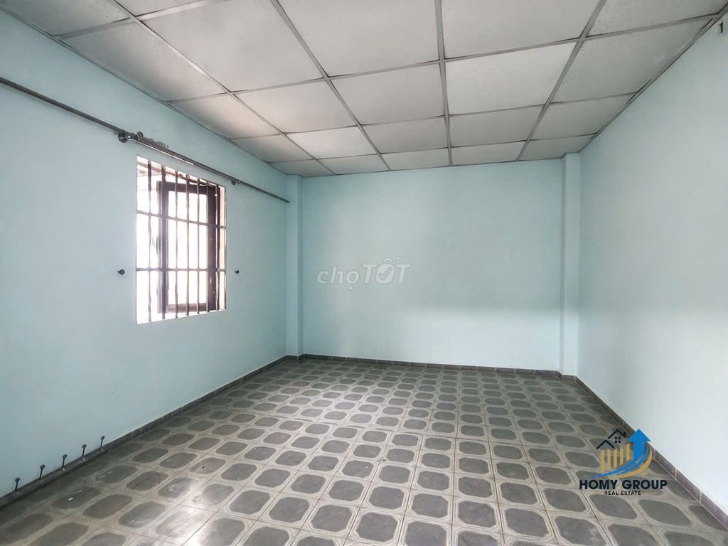 Close to the metro-Trường Thọ Thủ Đức station. Two bedrooms. A bathroom.