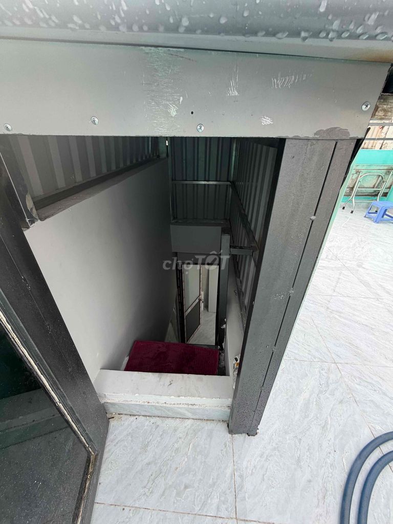Rent a new house built in the heart of X-ray, Bình Thạnh.