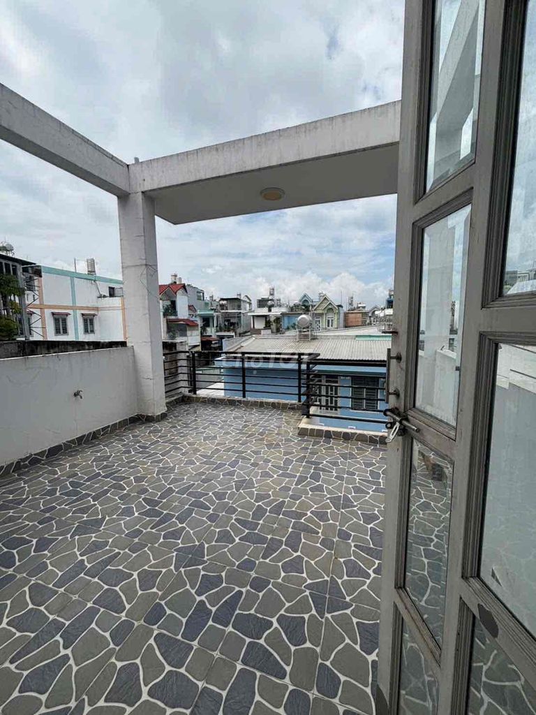 Rent house; alley front next to needle field, Liên khu 4-5, bhhb
