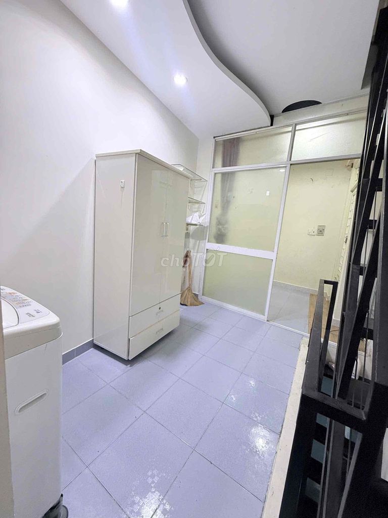 Rent the entire district of 3 3 bedrooms, 3 Tolet + rooftop