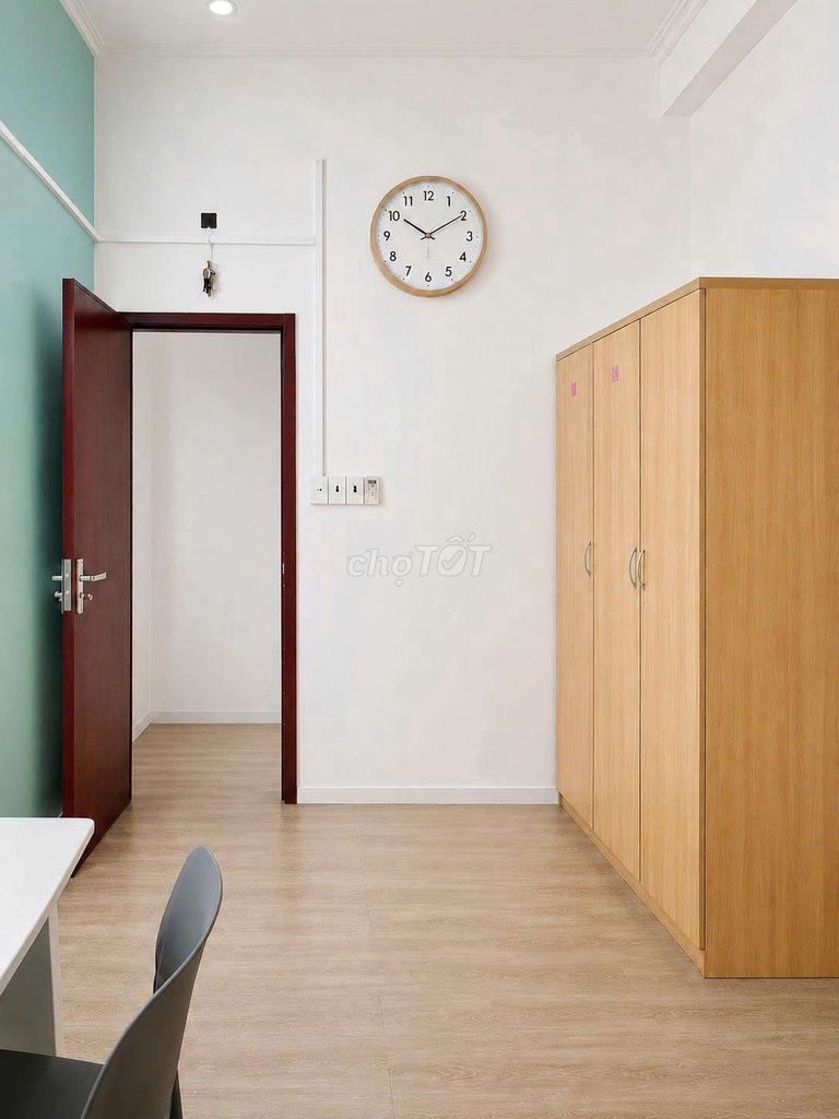 The elevator, full interior murder university (ueh csb)