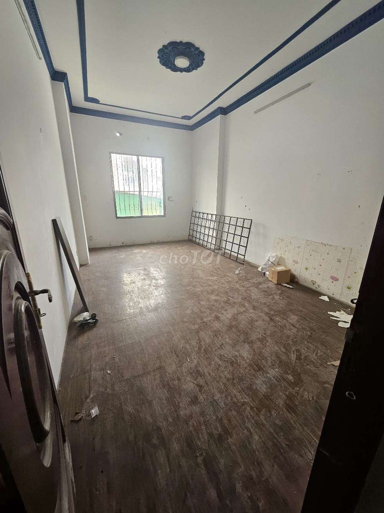 Mbkd 80 M2 front Hai Bà Trưng District 1