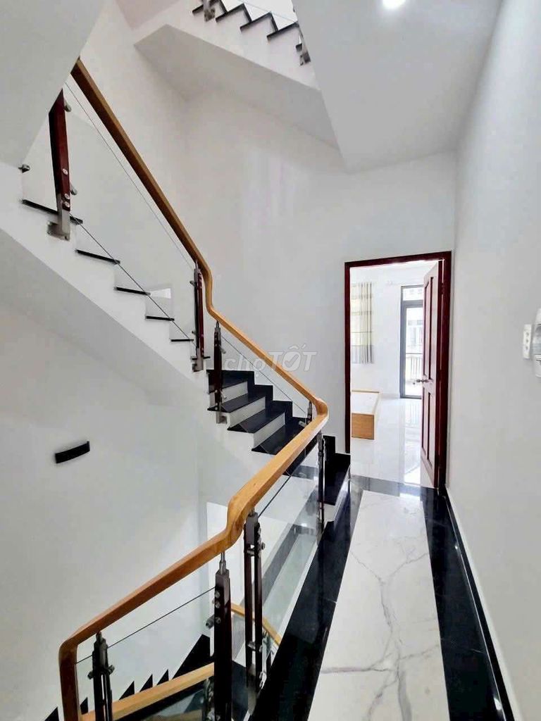 Rent for nc - area 4.5 X18 M - 1979 Alley Huỳnh Tấn Phát - Nhà Bè