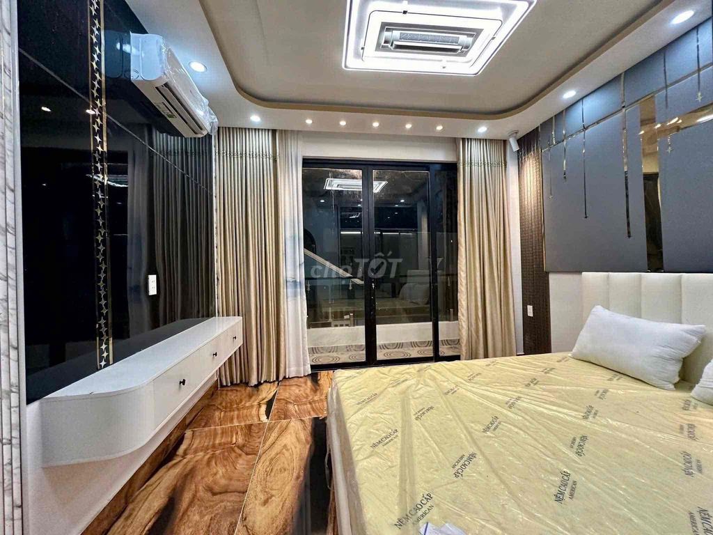 I've got a full interior elevator in place.