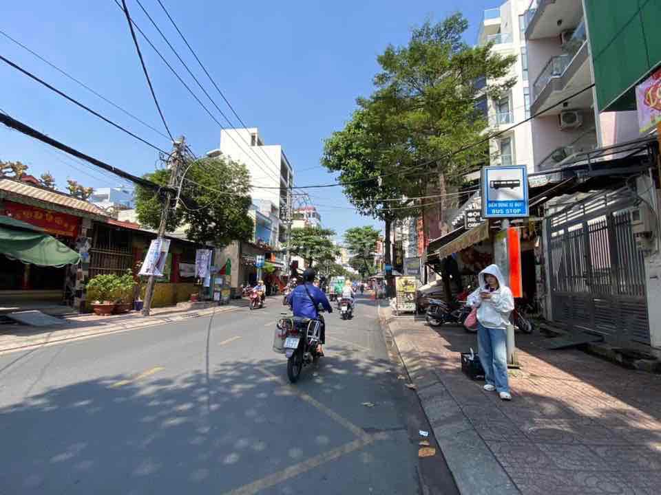 Rent an mtkd Cầu Xéo, Q Tân Phú - 5.2 x 18 - 4 stories - 30 million a month