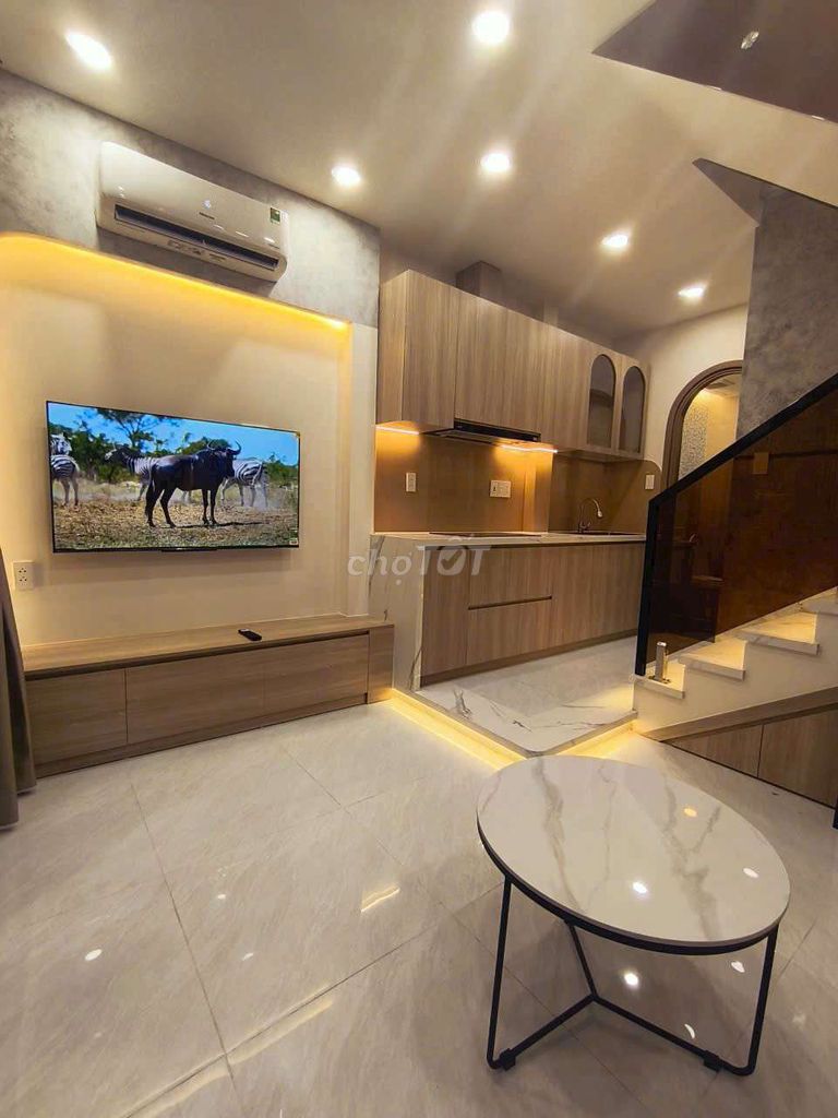 The New House will be three bedrooms, two, eight-and-a-half-million-and-a-half-and-a-half-to-one.