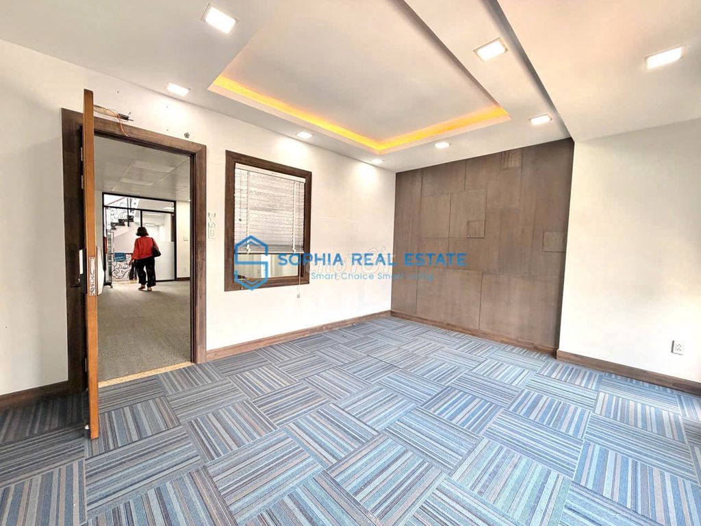 An Phú Warehouse plus 3 floors 45 million a month fit for VPC studio