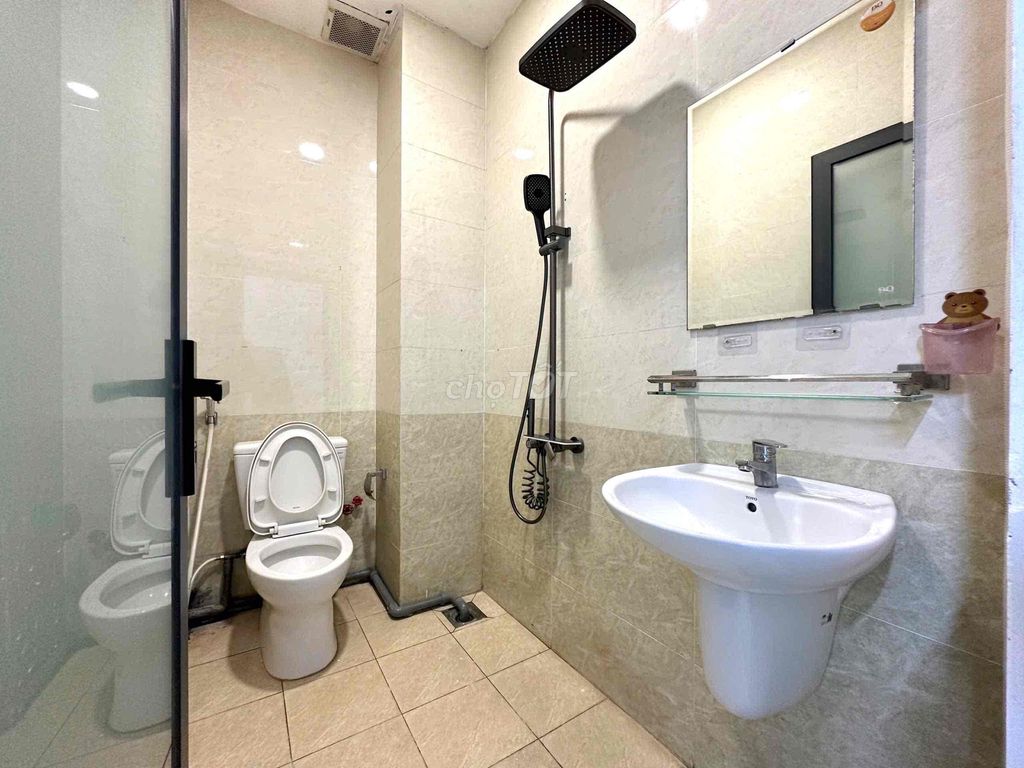 apartment 2 bedroom full interior - just Lê Quang Định.