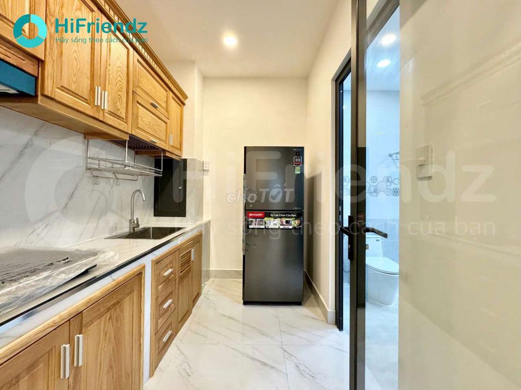 Studio One Public Bedroom Right on Gold Island, District 2 Shun Sala, District 1