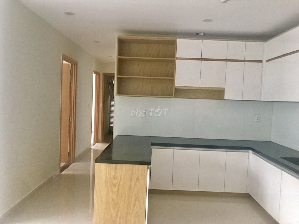 Rent apartment to the New Founding House, 11th District 110 m2, 3 bedrooms, 14 million