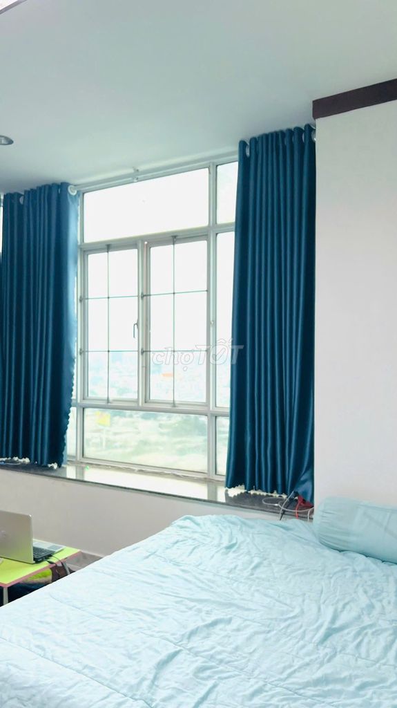 We need to rent a Hoàng Anh Gia Lai 2 apartment, three bedrooms, nice house, right now.