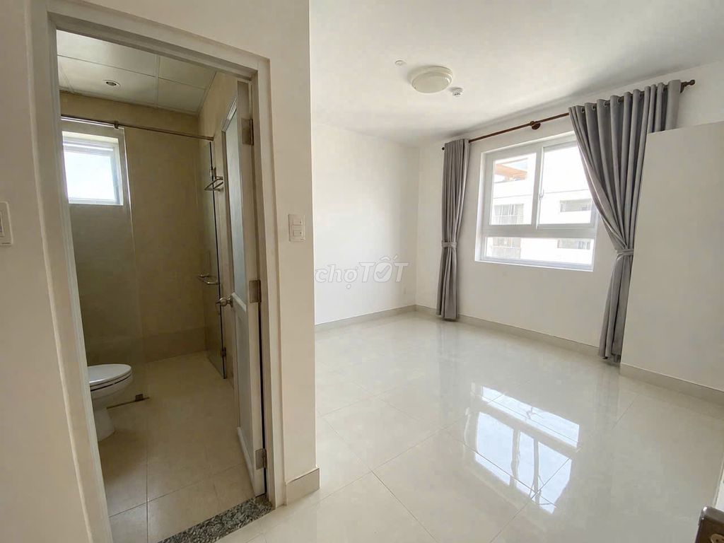 Rent for 3 bedroom 2 Tara Residence toilets No furniture - 12 million rent