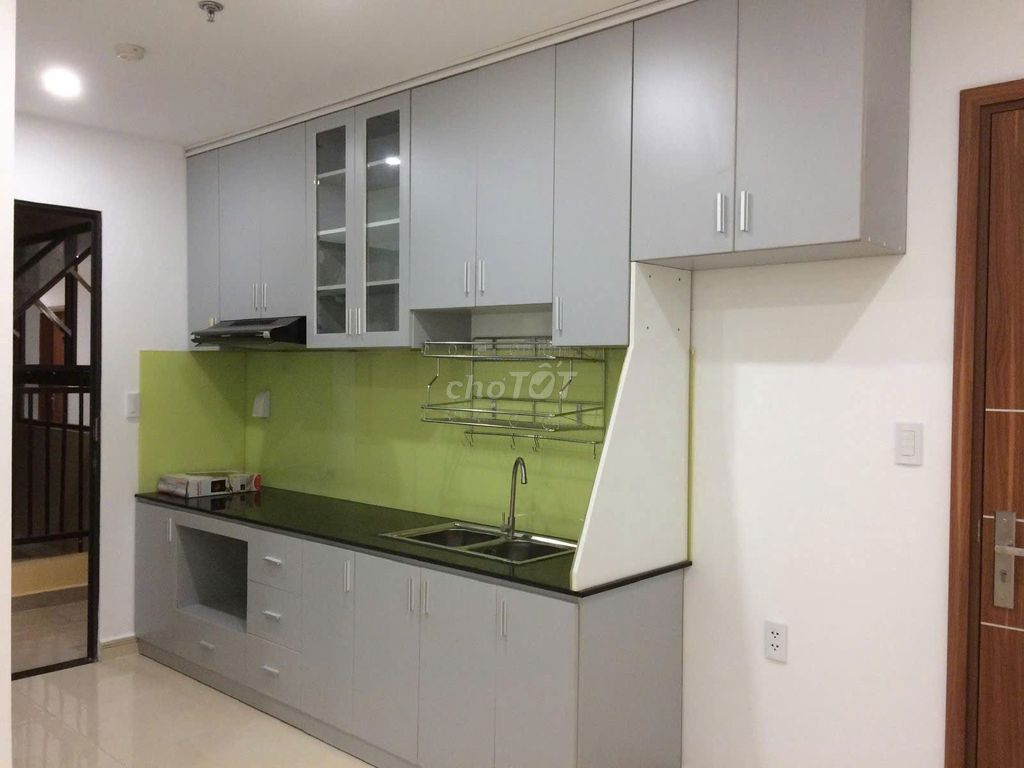 Cityland apartment 2 bedroom, basic interior - rent 13 million a month
