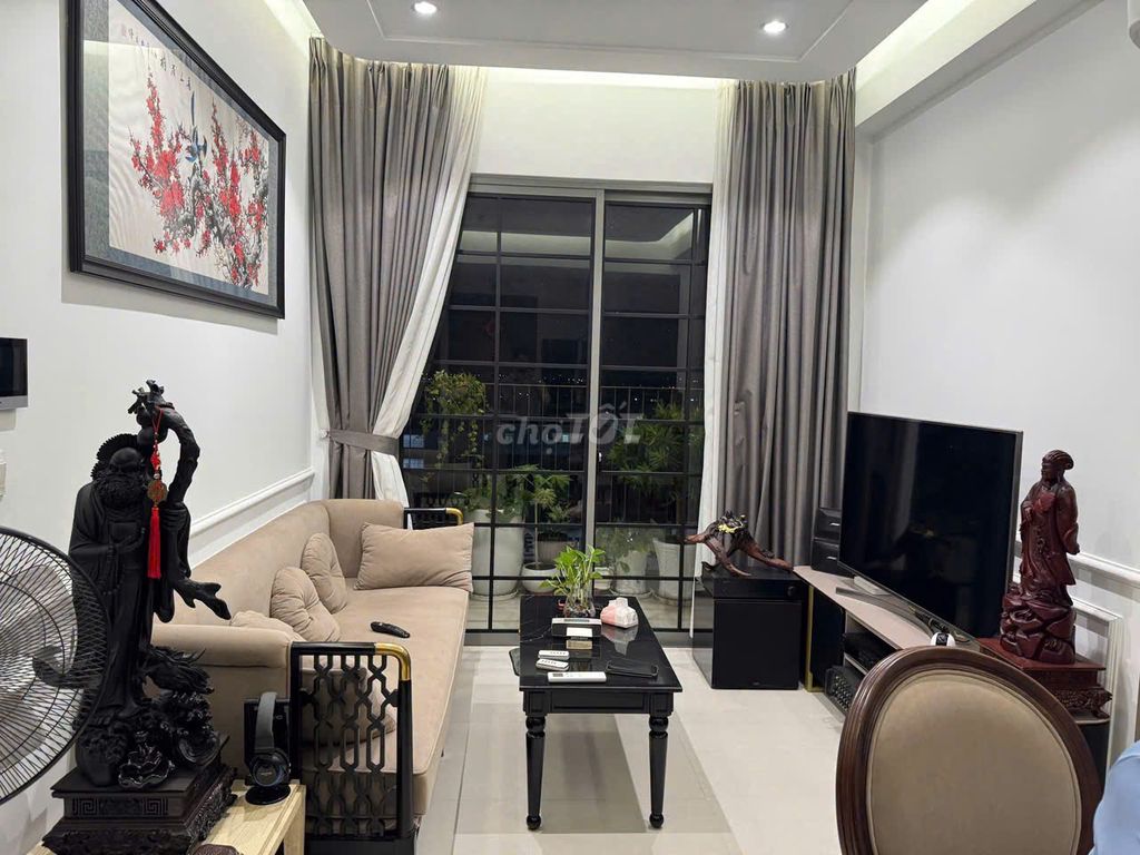 The two bedrooms had interior furniture designed; Clear. Only 12 million a month.