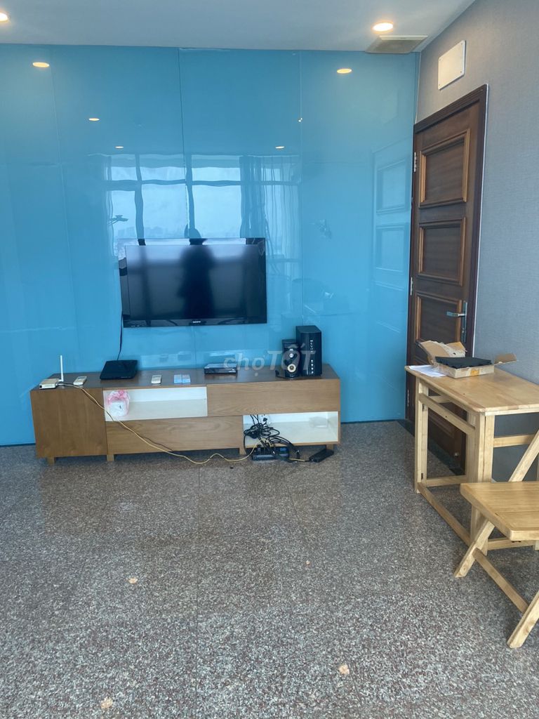Need to rent the British apartment 2, Trần Xuân Soạn, District 7, 12 million a month.