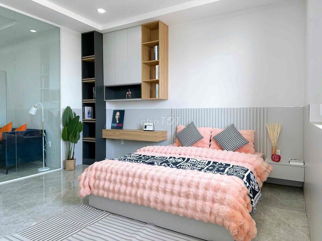 Rent a service apartment. 60 M2 7th district neartte mart Channel Bridge 5 p through District 4,8,1