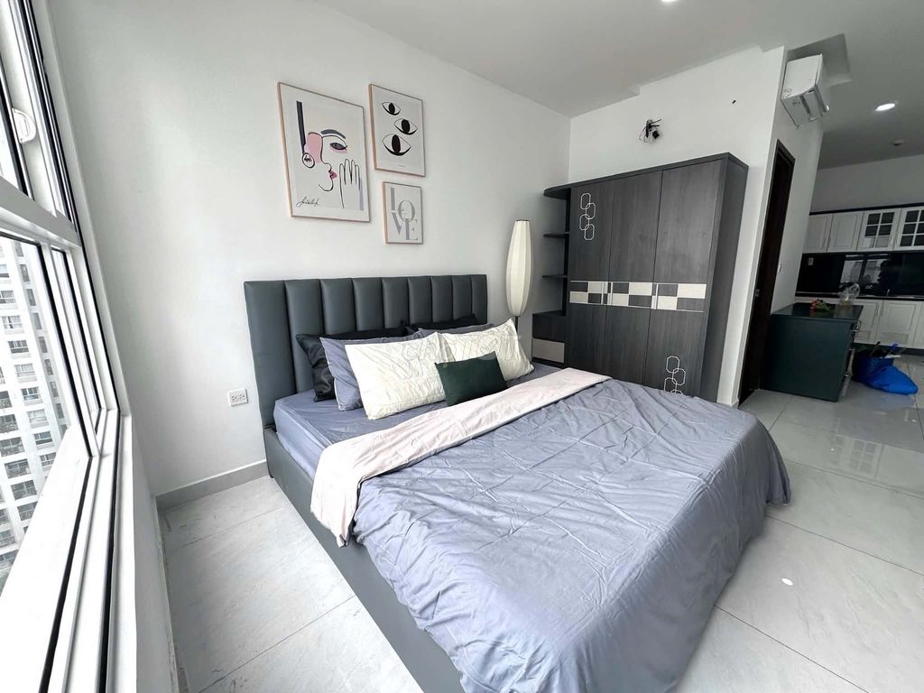 Need Pass to rent 12 million and a half million a month of new furniture, 50 meters2.