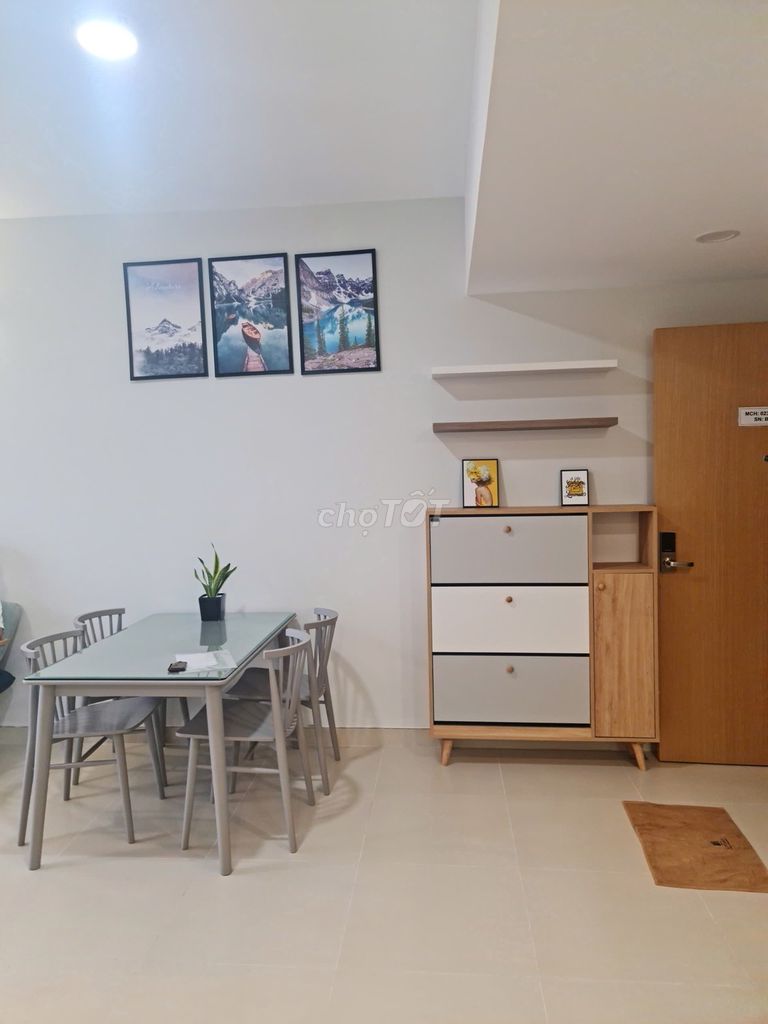 Rent a 401-foot, 2 Huỳnh Thiện Lộc bedroom.
