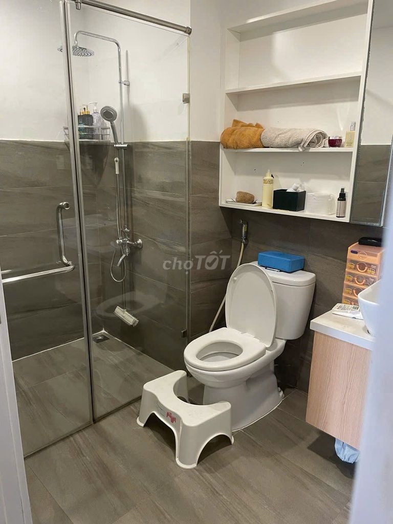 Kingston Residence.70 M2 suite 2 toilets - 14 million a month