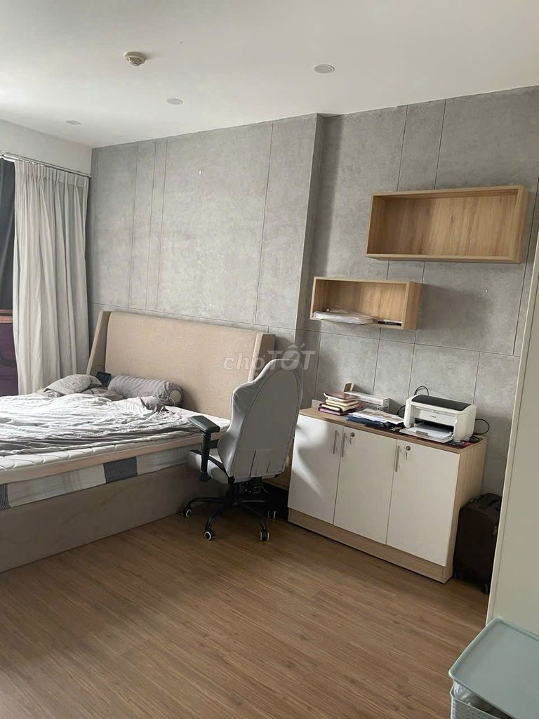 Kingston Residence.70 M2 suite 2 toilets - 14 million a month