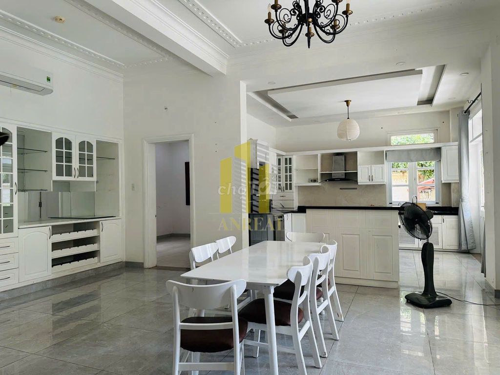 Rent Xuân Thuỷ 6 Chamber of Prices Wed