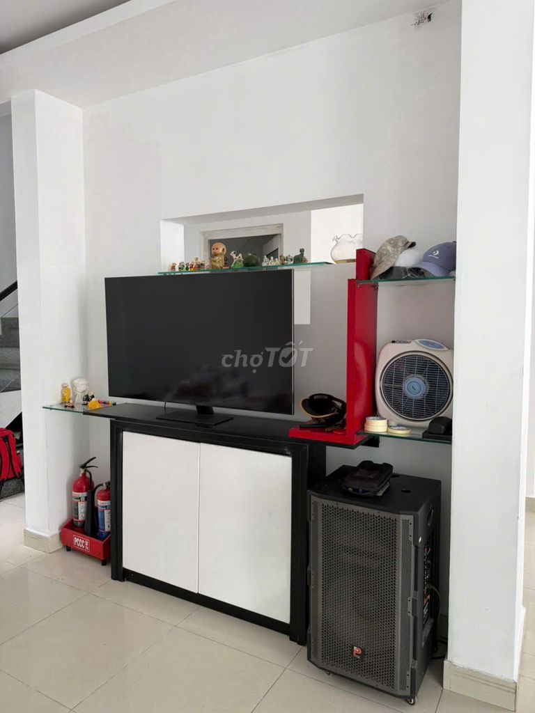 Rent the entire Dongchun Tingun base, Mid-Silent, tp.m.