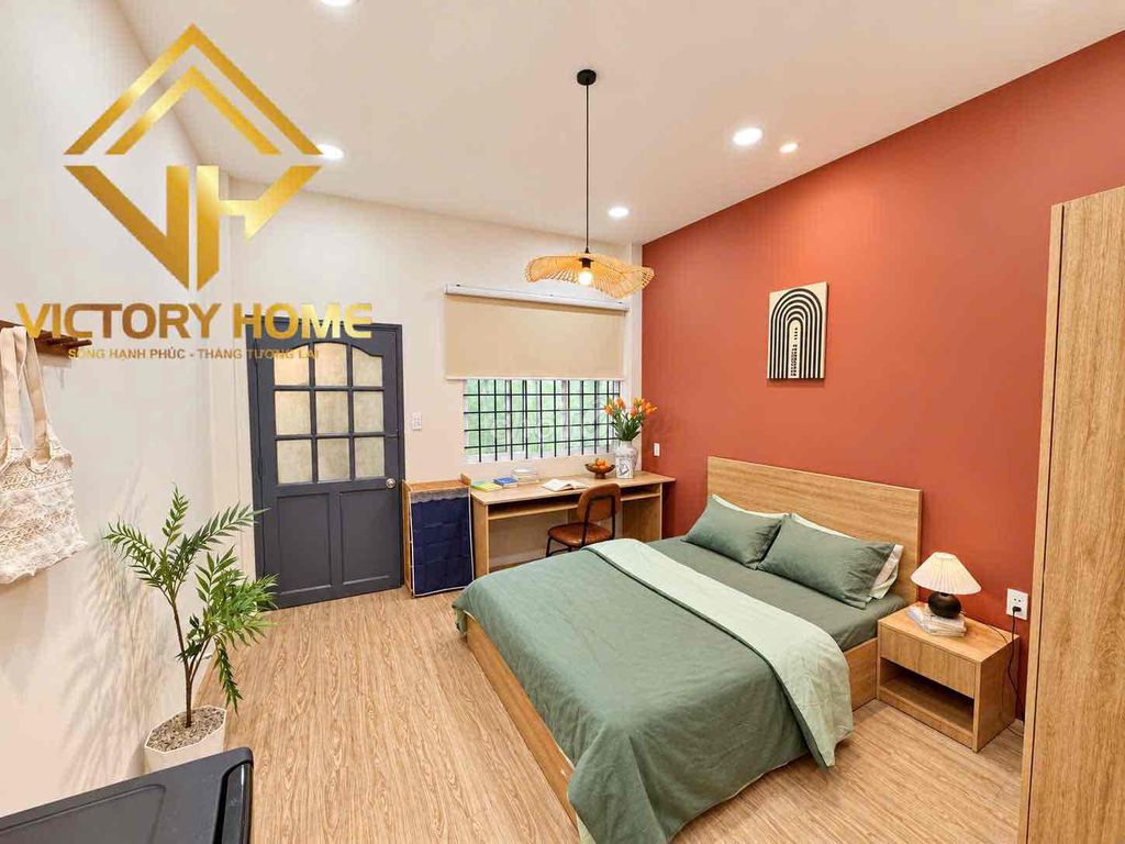 A low-priced apartment in a local park.