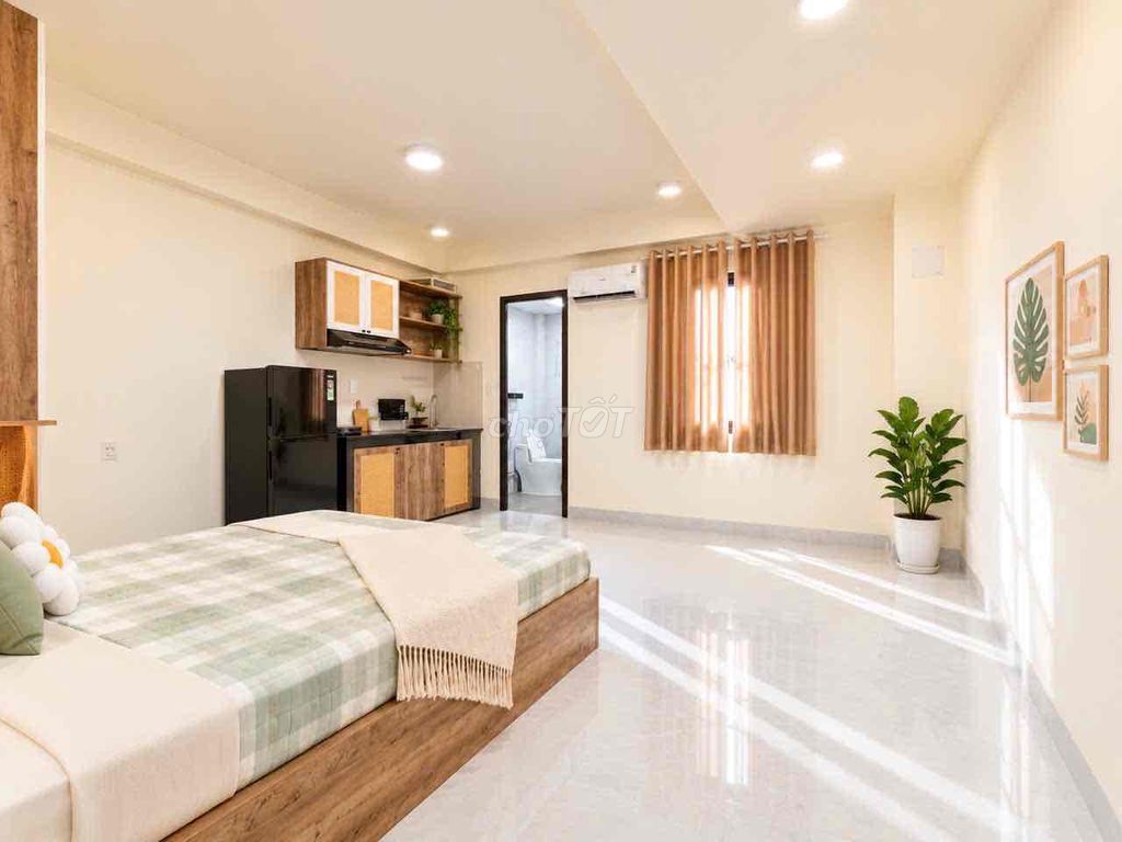 The studio is 50 M2 - full interior - extremely beautiful, Bình Lợi delivery.
