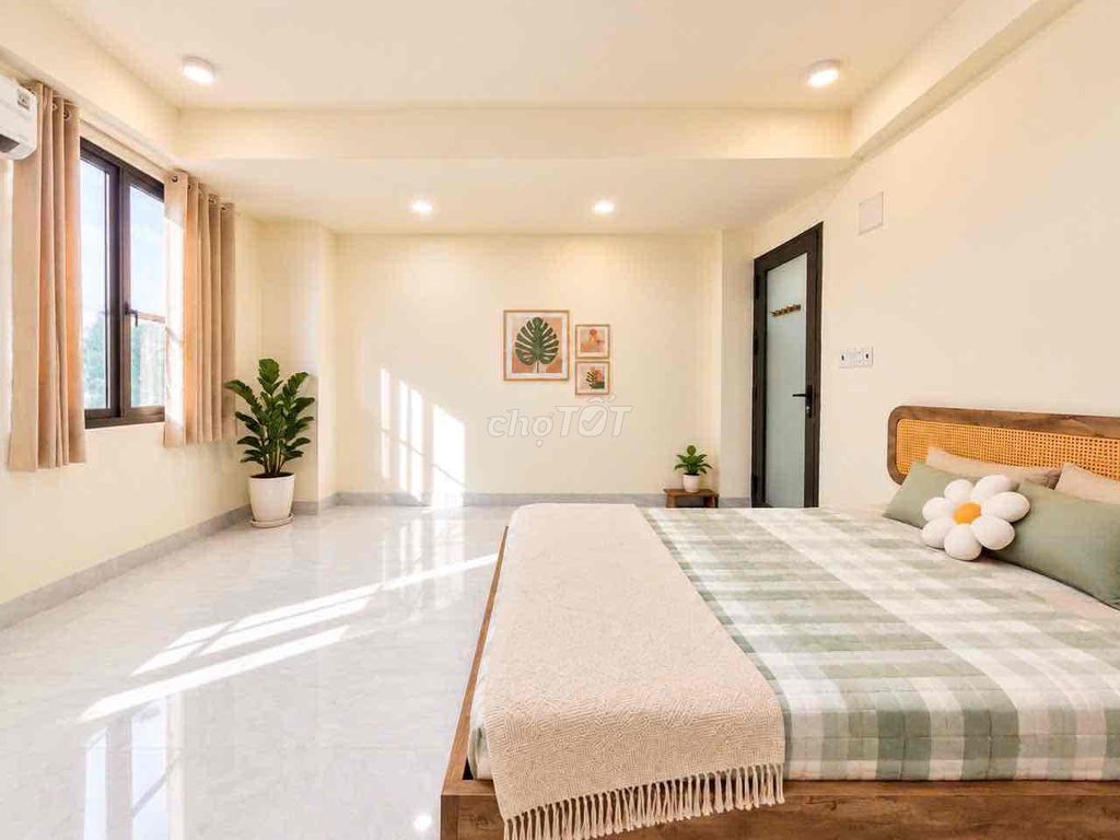 The studio is 50 M2 - full interior - extremely beautiful, Bình Lợi delivery.