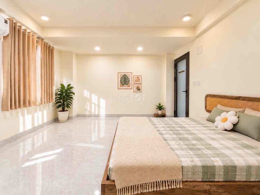 The studio is 50 M2 - full interior - extremely beautiful, Bình Lợi delivery.