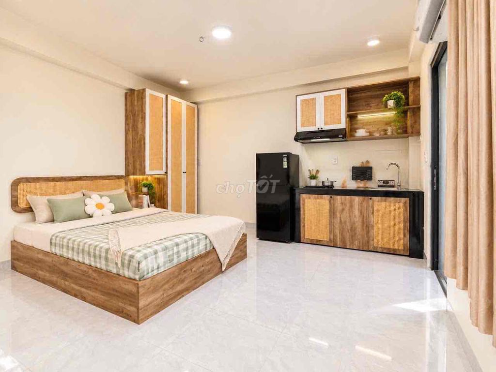 The studio is 50 M2 - full interior - extremely beautiful, Bình Lợi delivery.