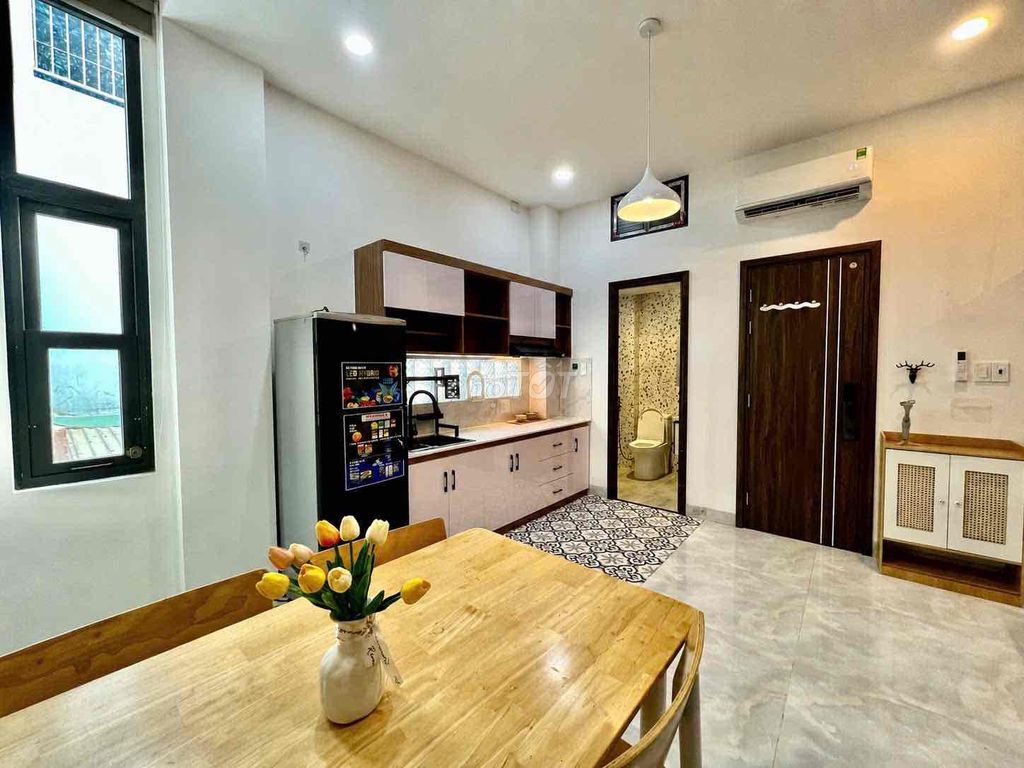 Rent mini-space 2 sleeping spaces - near college vlu
