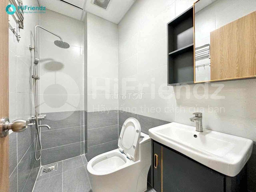 Rent a balcony near global city - Liên Phường