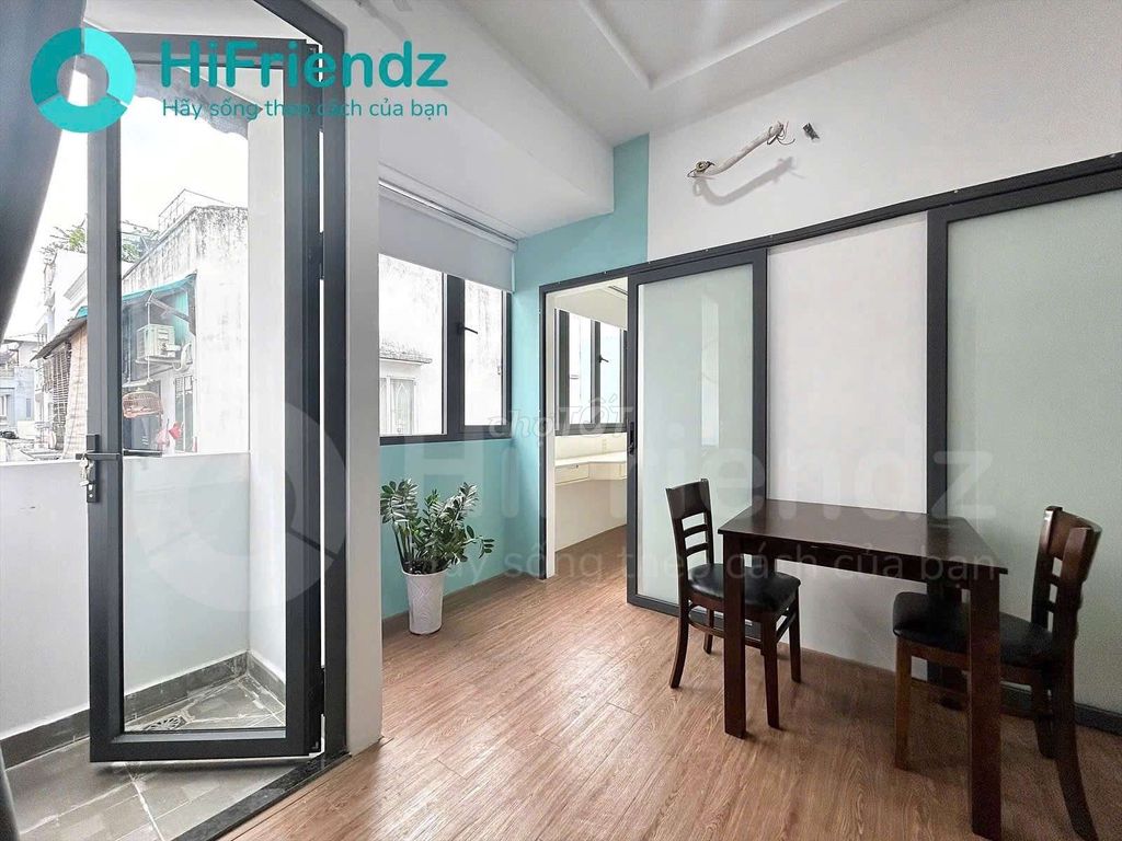 Two bedrooms 10 ) Large living room + balcony, private washing machine